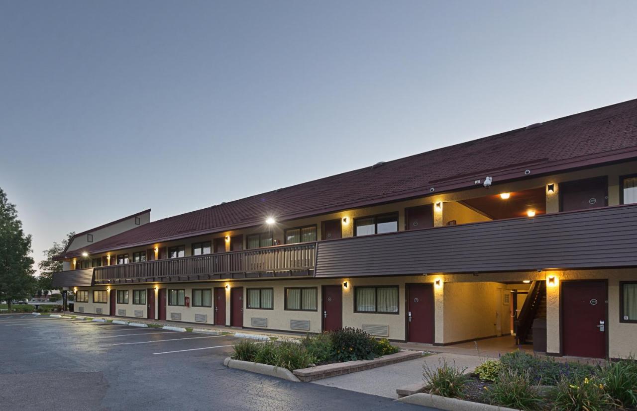 Red Roof Inn Lansing West - MSU Exterior foto